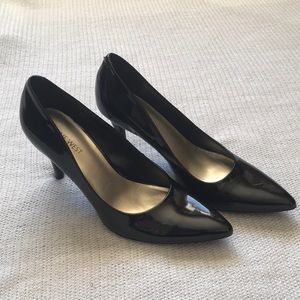 Nine West Black Pumps